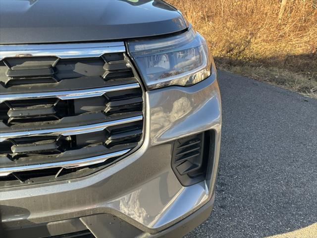 new 2025 Ford Explorer car, priced at $41,500