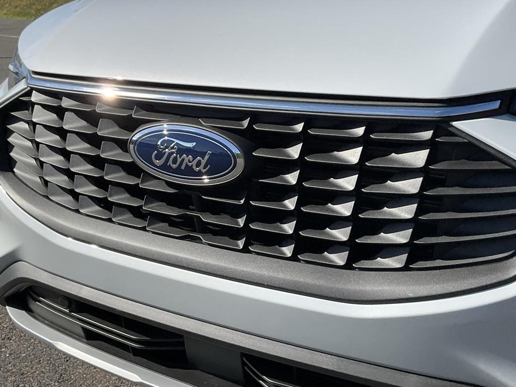 new 2026 Ford Escape car, priced at $34,080
