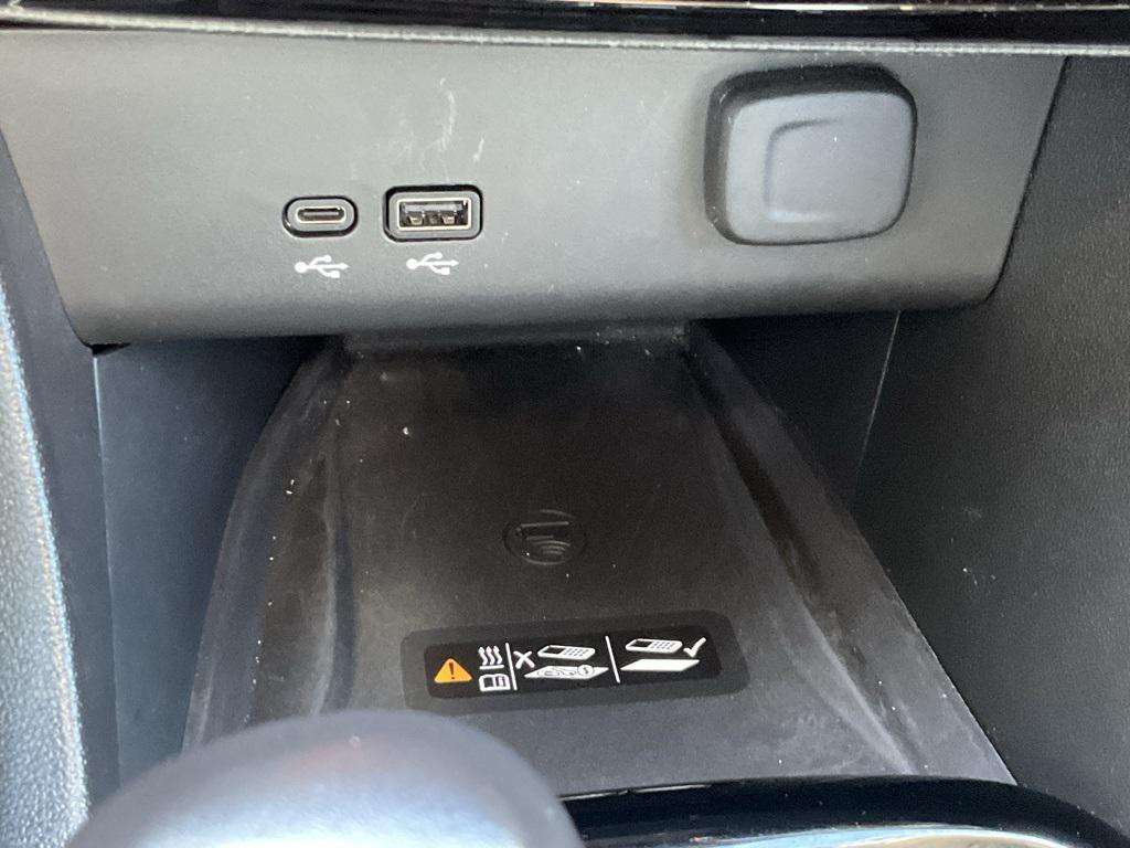 used 2024 Buick Encore GX car, priced at $21,816