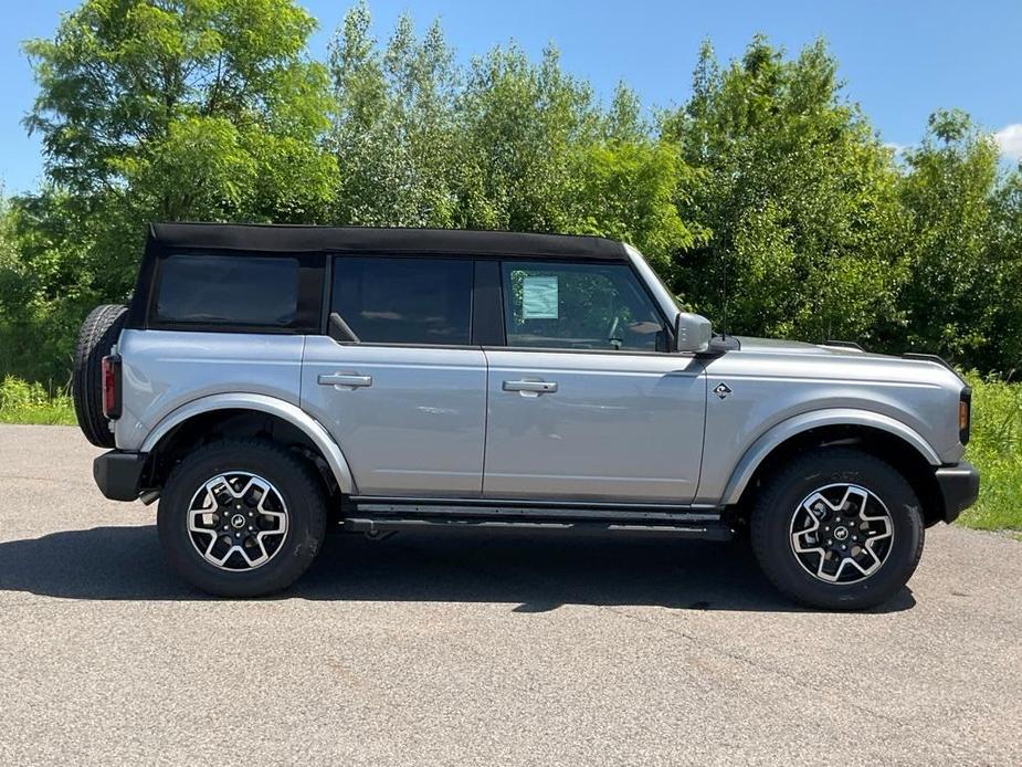 new 2024 Ford Bronco car, priced at $49,085