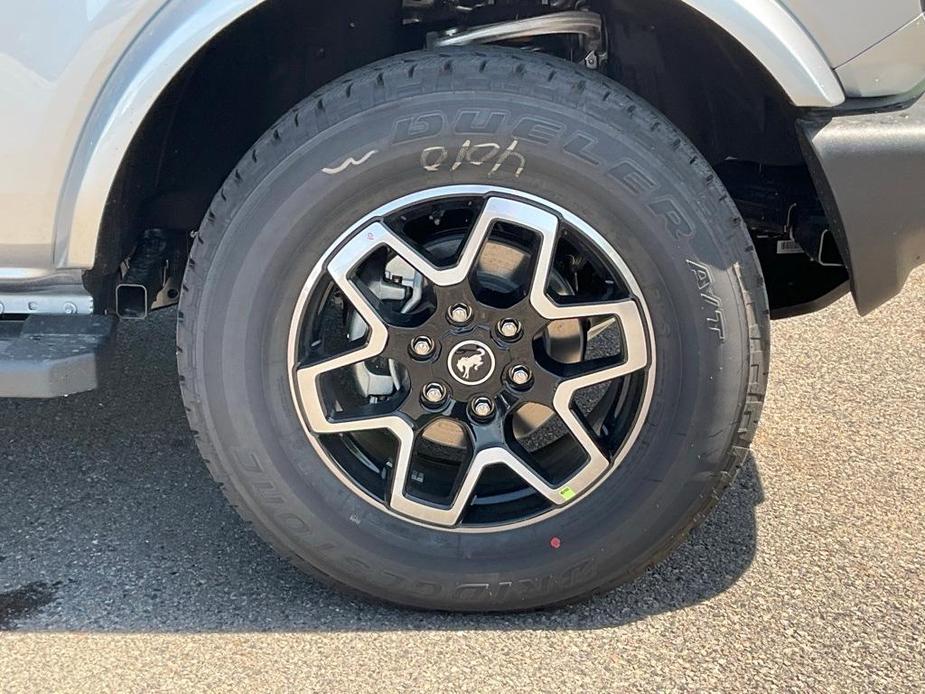 new 2024 Ford Bronco car, priced at $49,085