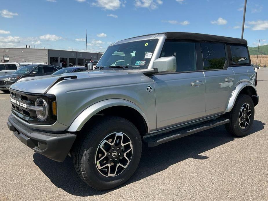 new 2024 Ford Bronco car, priced at $49,085