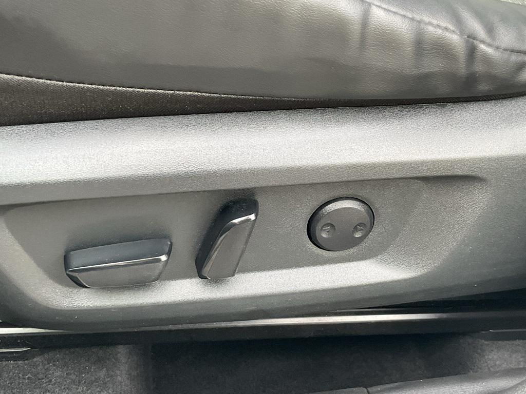 used 2021 Nissan Rogue car, priced at $21,975