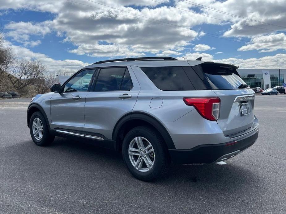 new 2024 Ford Explorer car, priced at $45,045