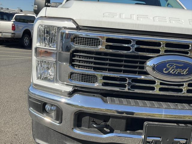 new 2023 Ford F-350 car, priced at $71,000