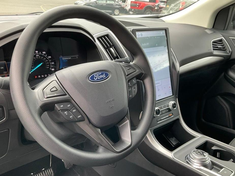 new 2024 Ford Edge car, priced at $41,015