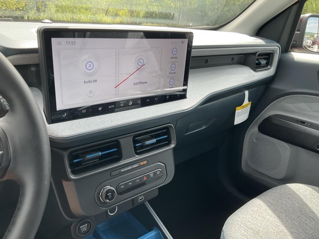 new 2025 Ford Maverick car, priced at $34,921
