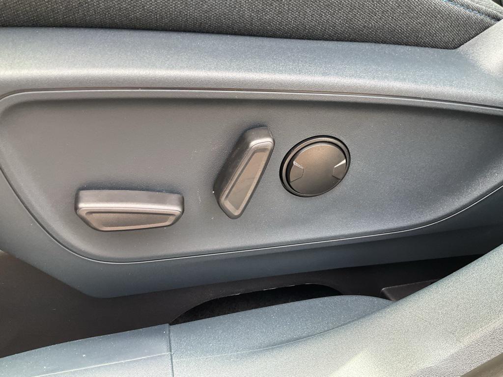 new 2025 Ford Maverick car, priced at $34,921