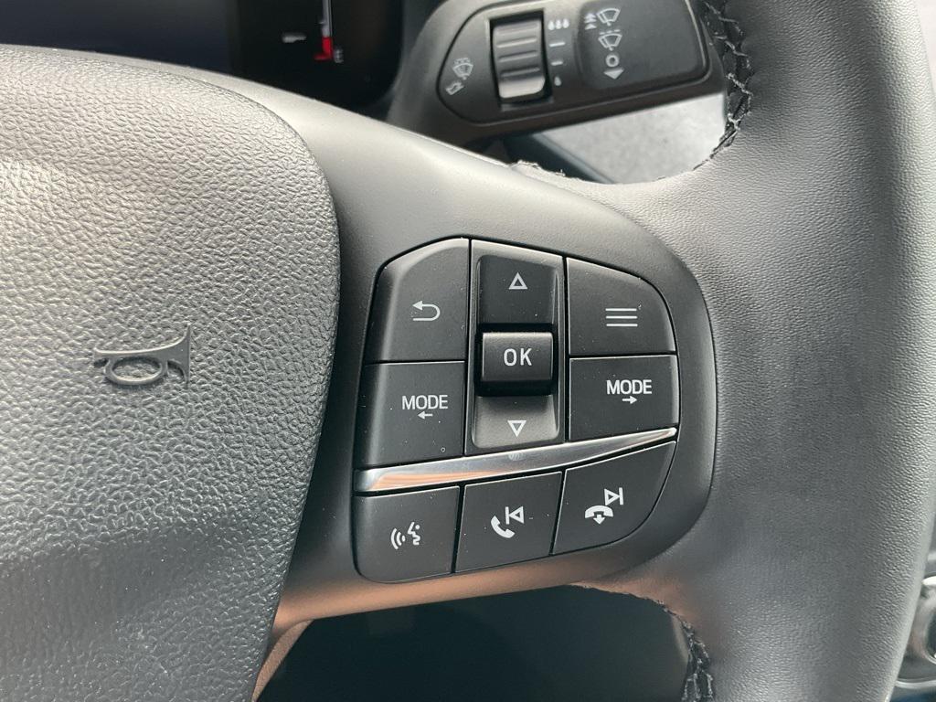 new 2025 Ford Maverick car, priced at $34,921
