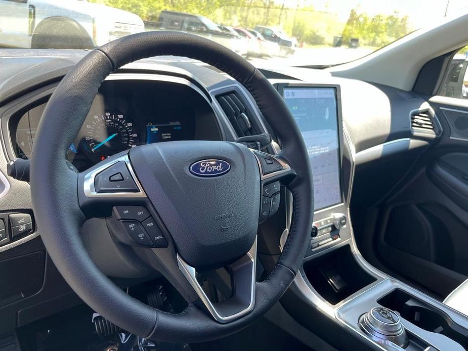 new 2024 Ford Edge car, priced at $43,465