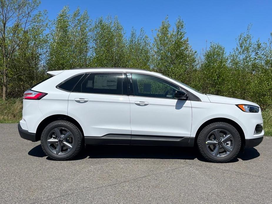 new 2024 Ford Edge car, priced at $43,465