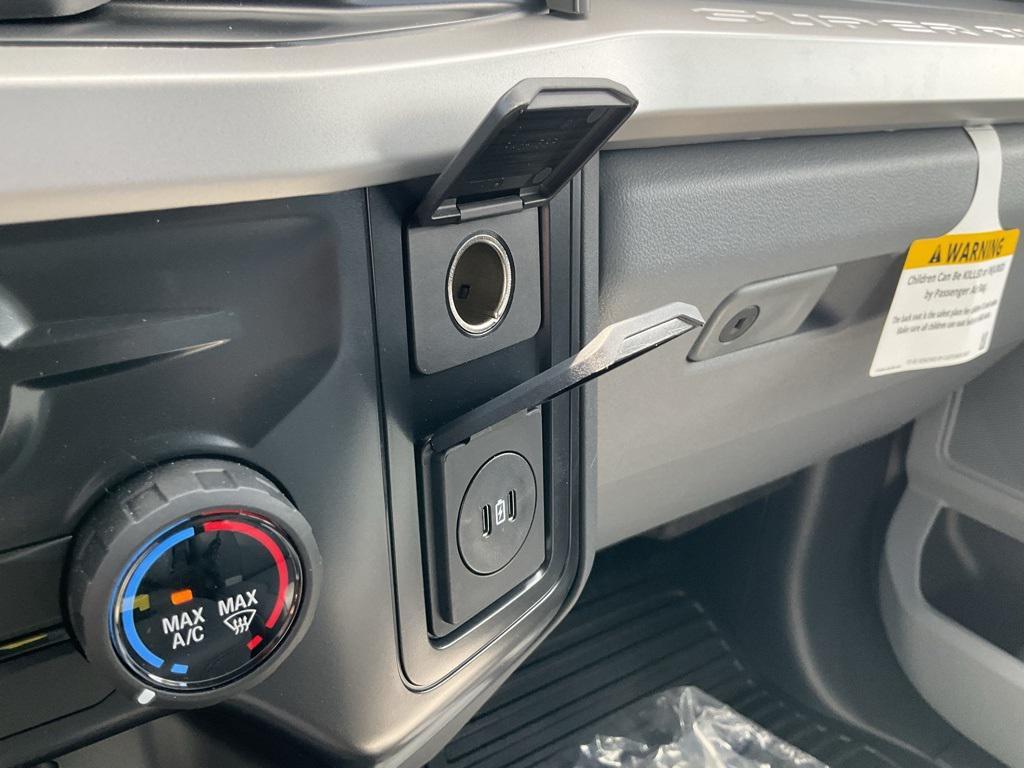 new 2025 Ford F-350 car, priced at $77,873