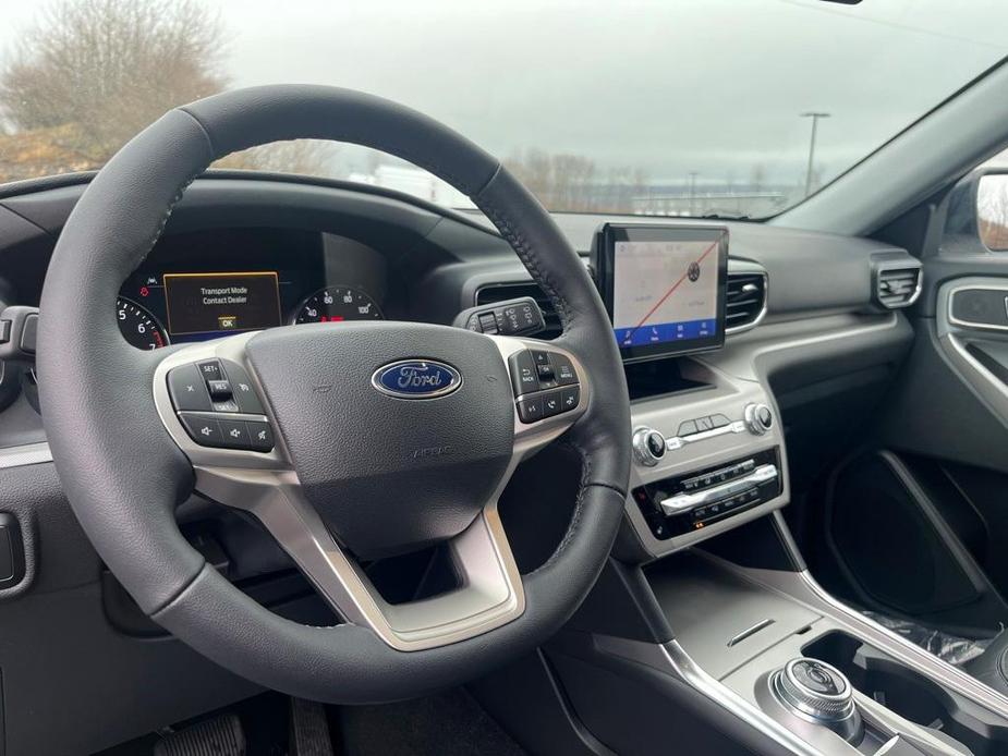 new 2024 Ford Explorer car, priced at $47,775