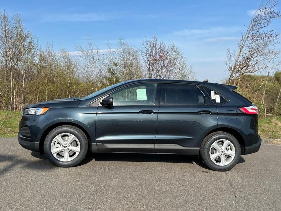 new 2024 Ford Edge car, priced at $40,215