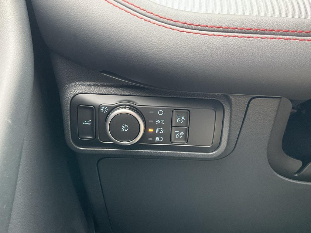 new 2025 Ford Explorer car, priced at $54,693