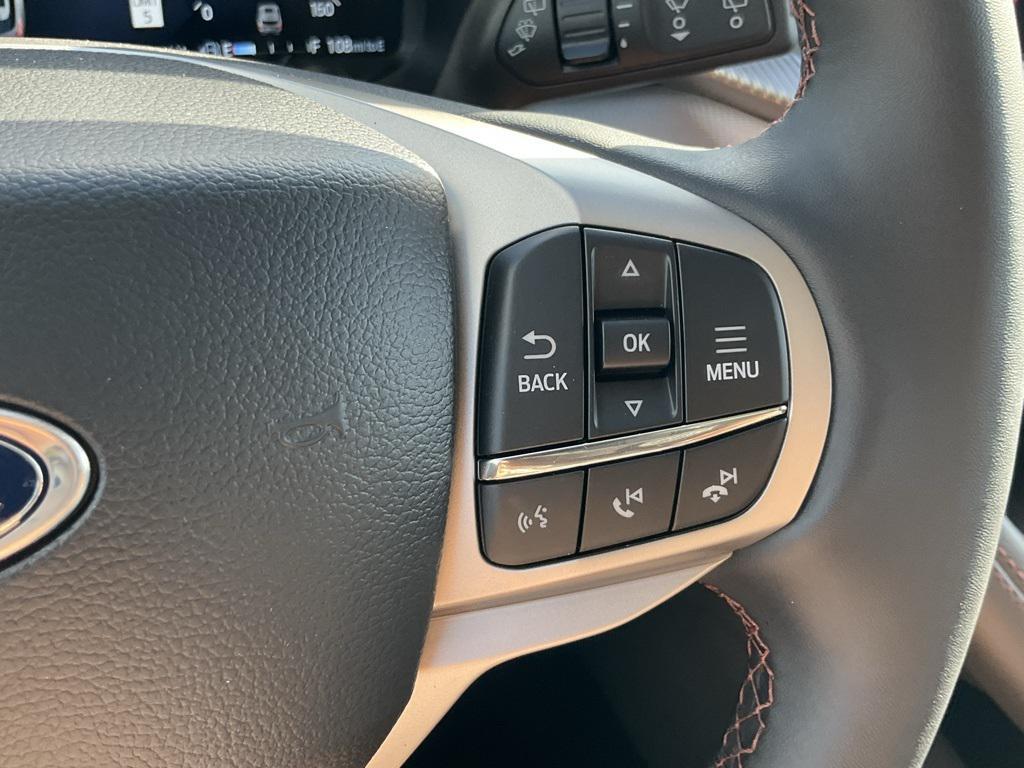 new 2025 Ford Explorer car, priced at $48,051