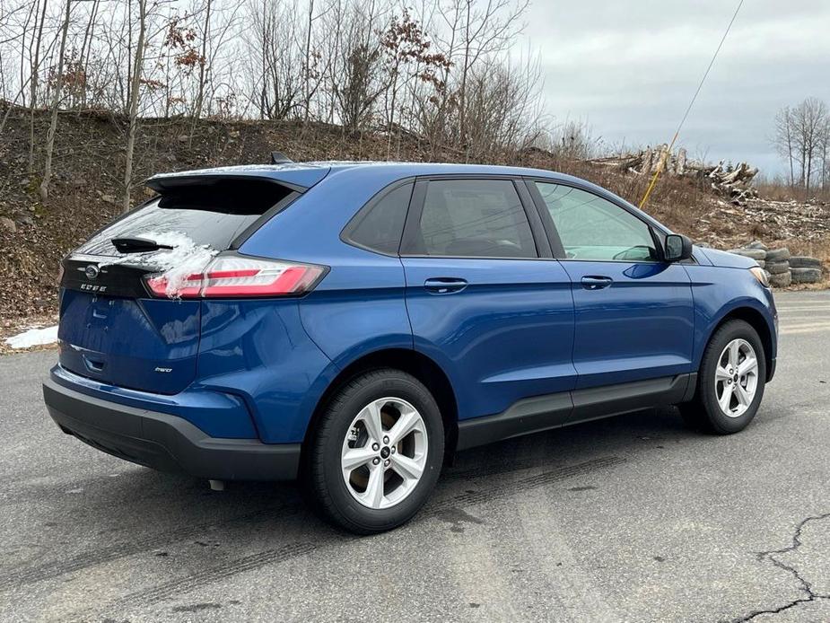 new 2024 Ford Edge car, priced at $39,660