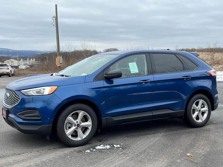 new 2024 Ford Edge car, priced at $39,660