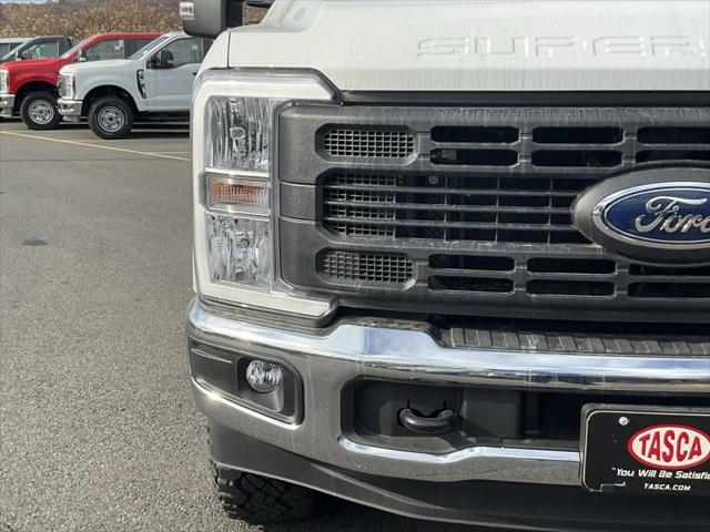 new 2024 Ford F-250 car, priced at $50,000