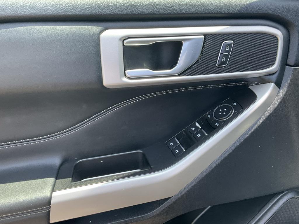 used 2022 Ford Explorer car, priced at $27,624