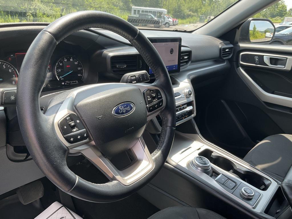 used 2022 Ford Explorer car, priced at $27,624