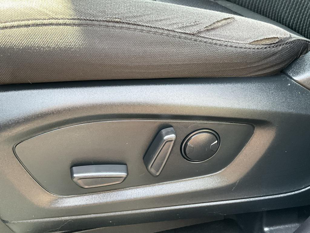 used 2022 Ford Explorer car, priced at $27,624