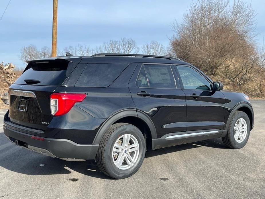 new 2024 Ford Explorer car, priced at $44,475