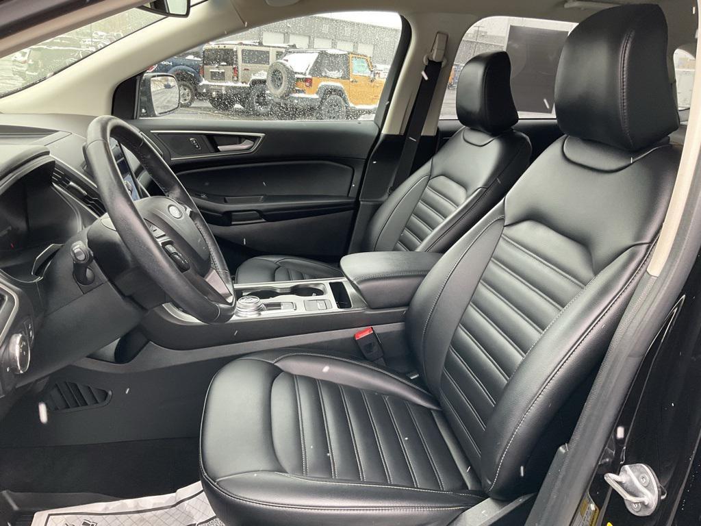 used 2022 Ford Edge car, priced at $23,456