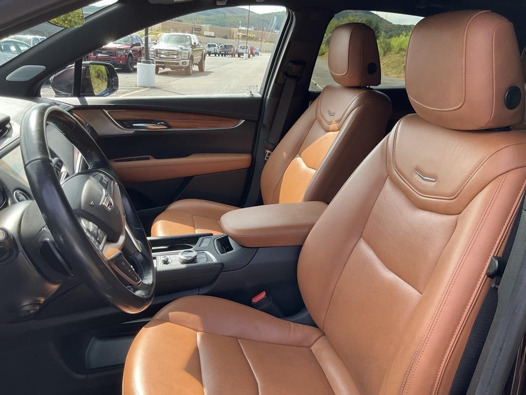 used 2020 Cadillac XT5 car, priced at $24,975