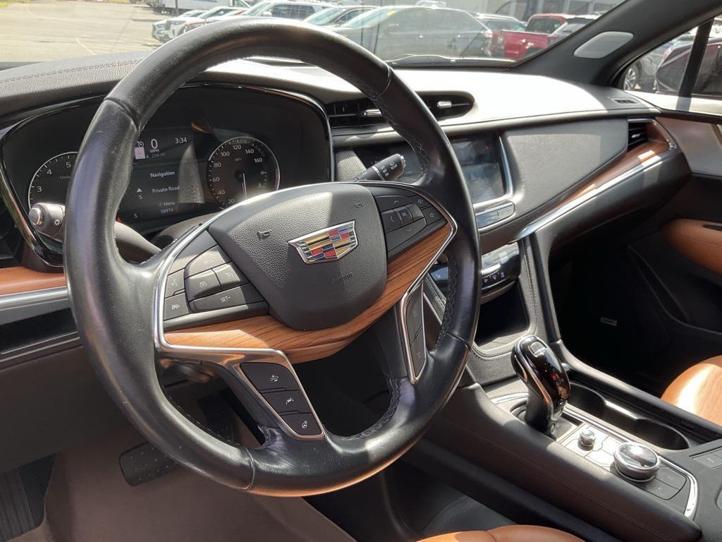 used 2020 Cadillac XT5 car, priced at $24,975