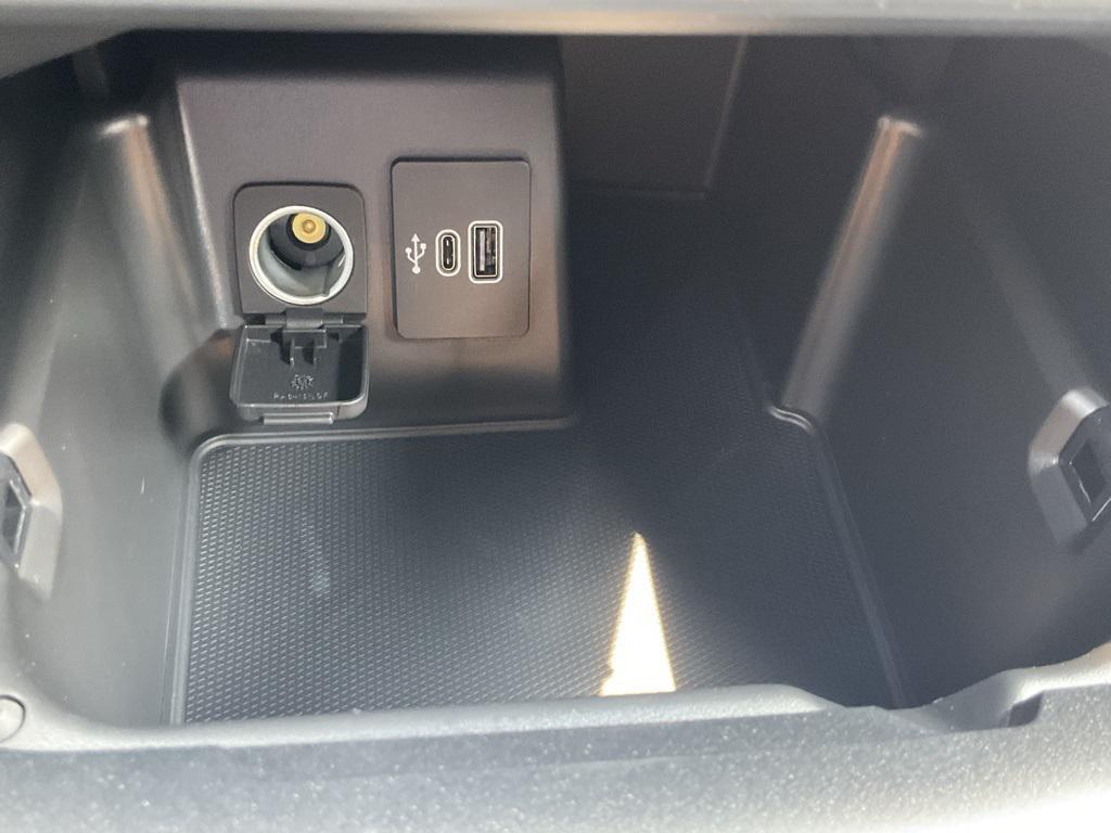 new 2025 Ford Explorer car, priced at $47,185