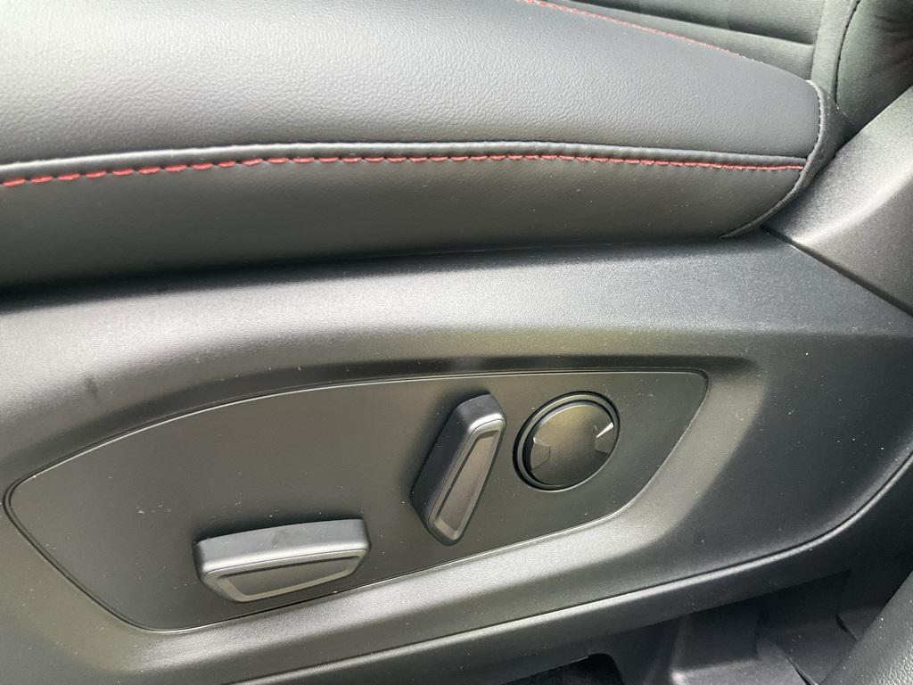 new 2025 Ford Explorer car, priced at $47,185