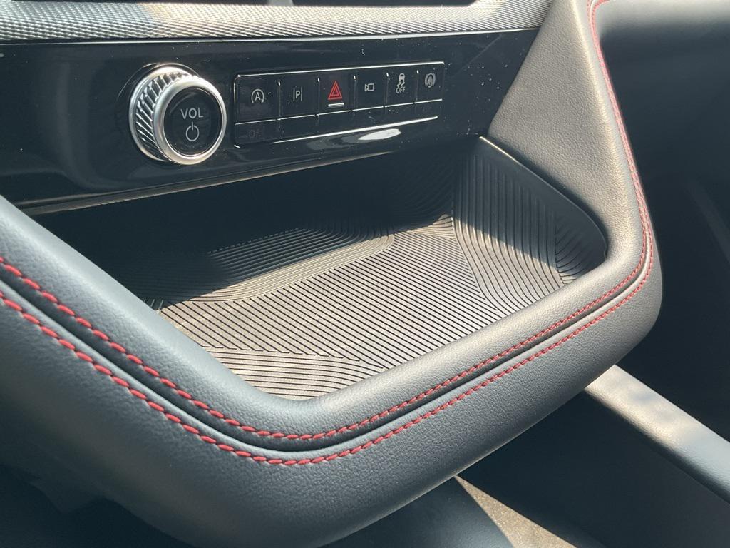 new 2025 Ford Explorer car, priced at $47,185