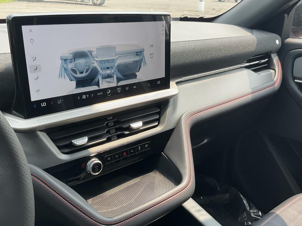 new 2025 Ford Explorer car, priced at $47,185