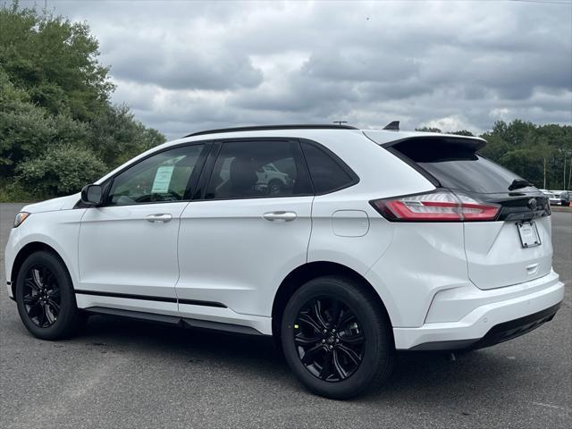 new 2024 Ford Edge car, priced at $34,000