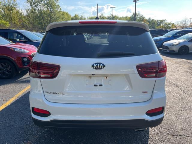 used 2019 Kia Sorento car, priced at $17,230