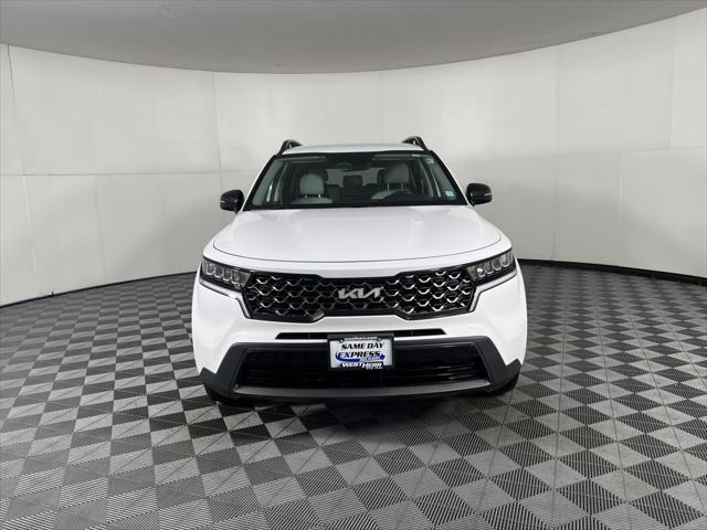 used 2022 Kia Sorento car, priced at $28,830