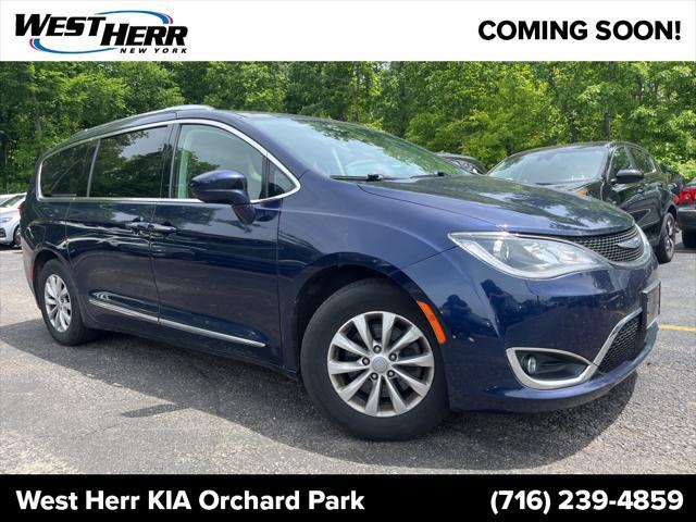 used 2019 Chrysler Pacifica car, priced at $19,286