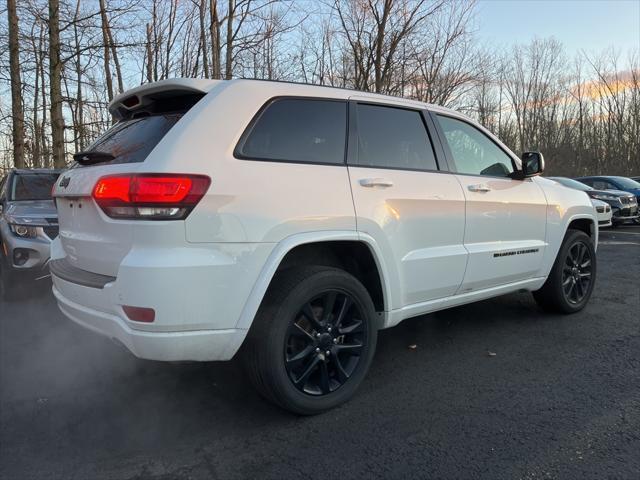 used 2022 Jeep Grand Cherokee car, priced at $28,938