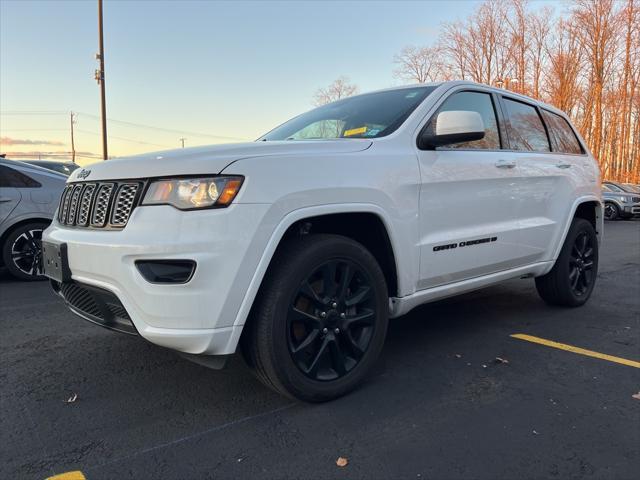 used 2022 Jeep Grand Cherokee car, priced at $28,938