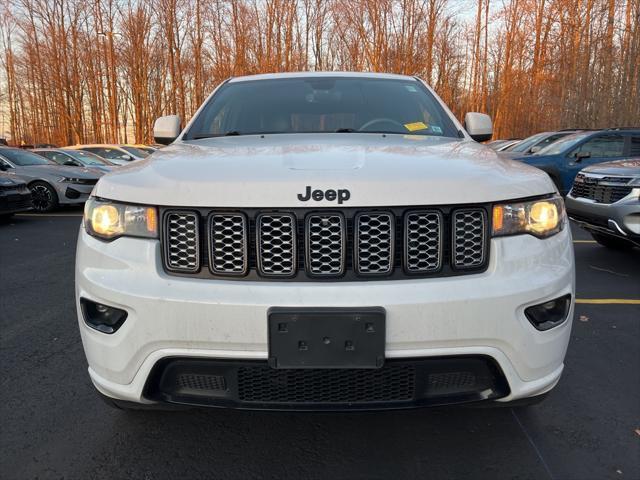 used 2022 Jeep Grand Cherokee car, priced at $28,938