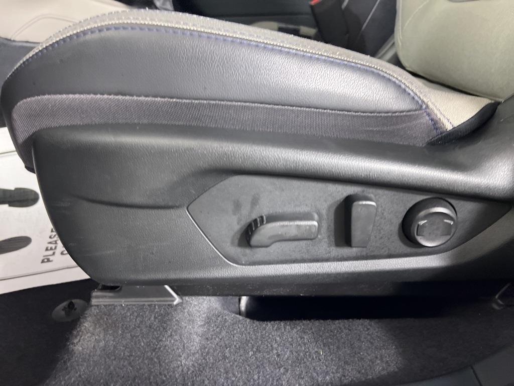 used 2025 Subaru Forester car, priced at $33,910