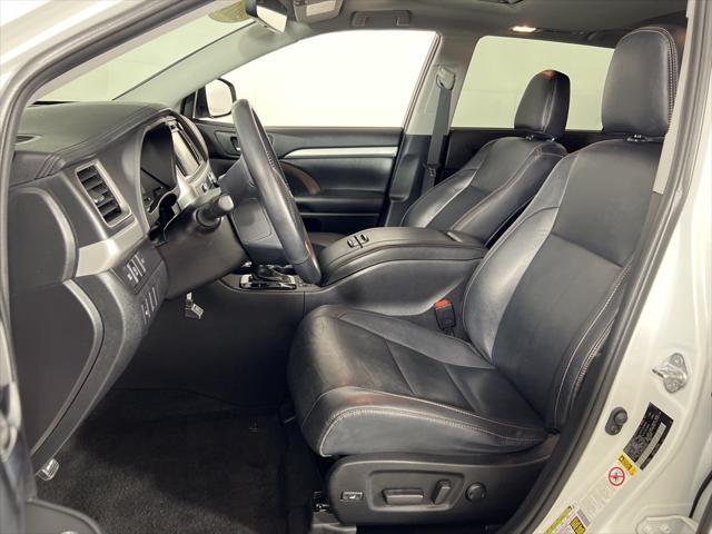 used 2019 Toyota Highlander car, priced at $28,942