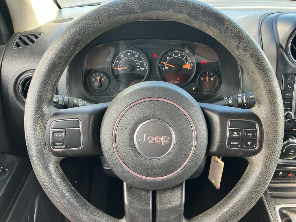 used 2015 Jeep Compass car, priced at $6,200