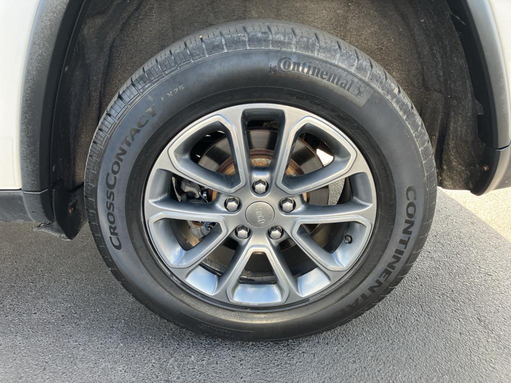 used 2014 Jeep Grand Cherokee car, priced at $9,500