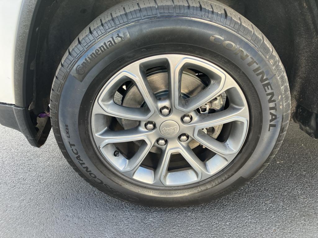 used 2014 Jeep Grand Cherokee car, priced at $9,500