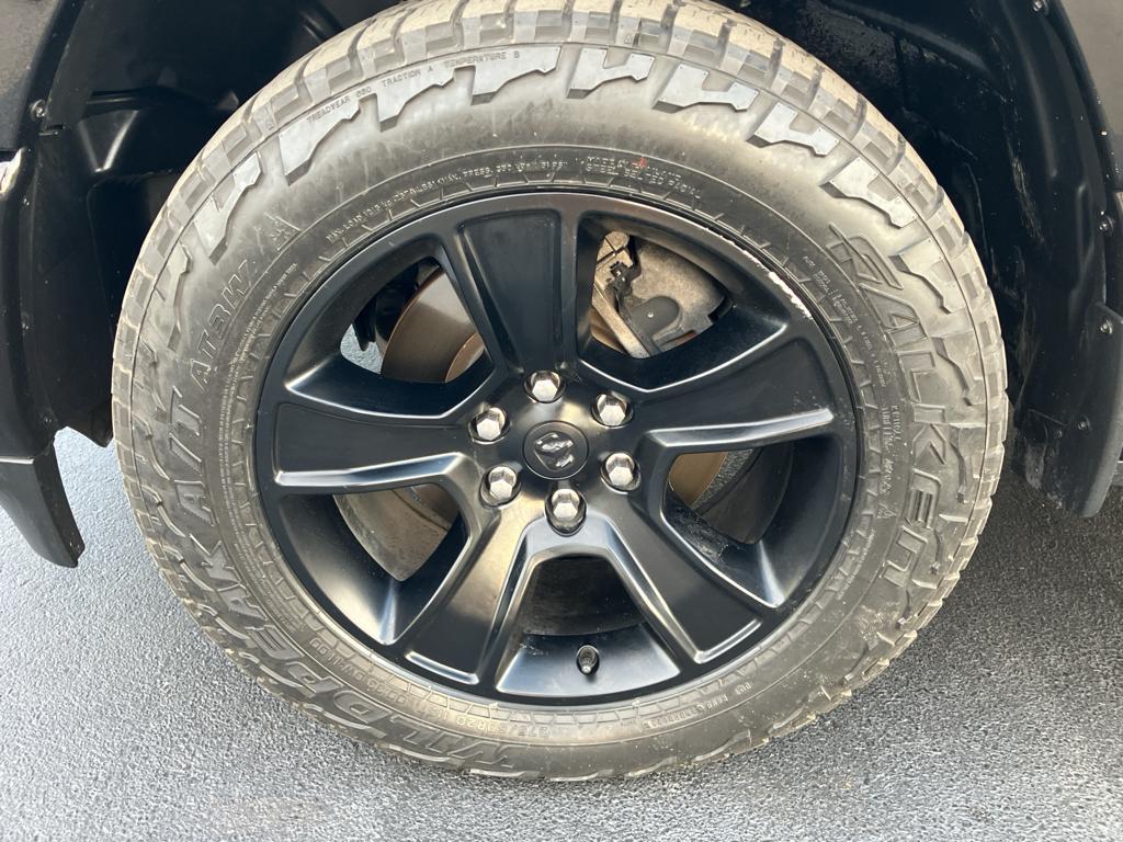 used 2021 Ram 1500 car, priced at $33,062