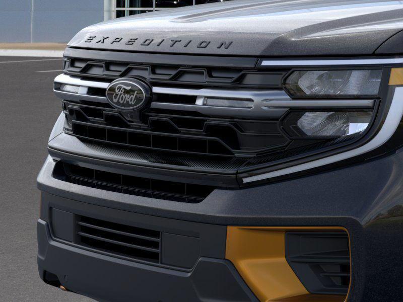 new 2025 Ford Expedition car, priced at $80,244