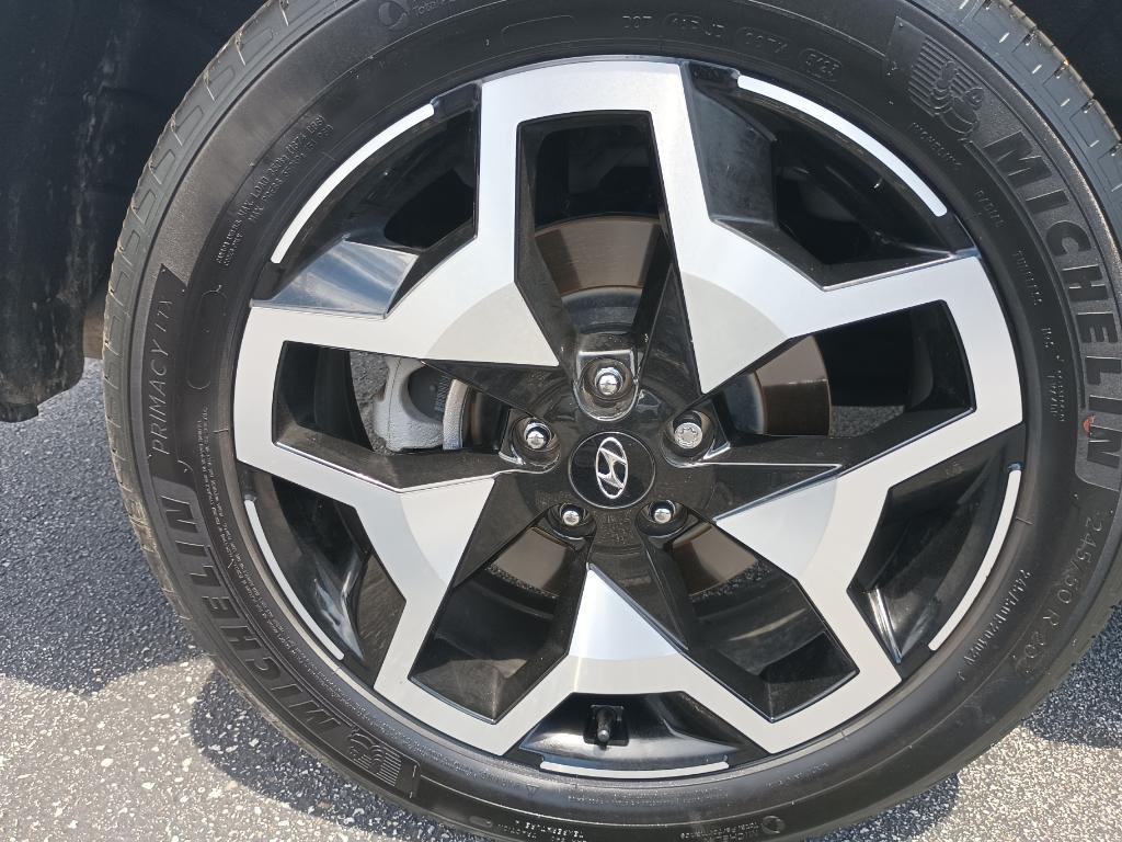 used 2024 Hyundai SANTA CRUZ car, priced at $27,500