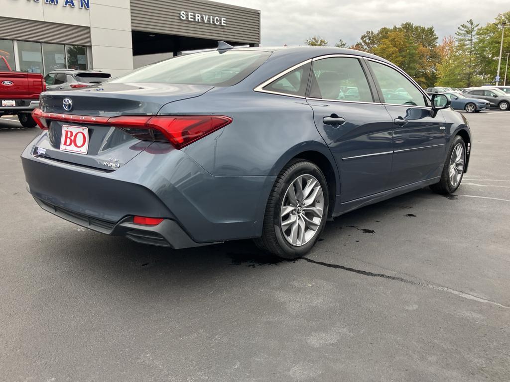 used 2019 Toyota Avalon Hybrid car, priced at $17,995